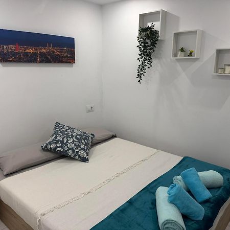Heart Of Los Cristianos Modern Apartment Close To The Sea In Tenerife Exterior photo
