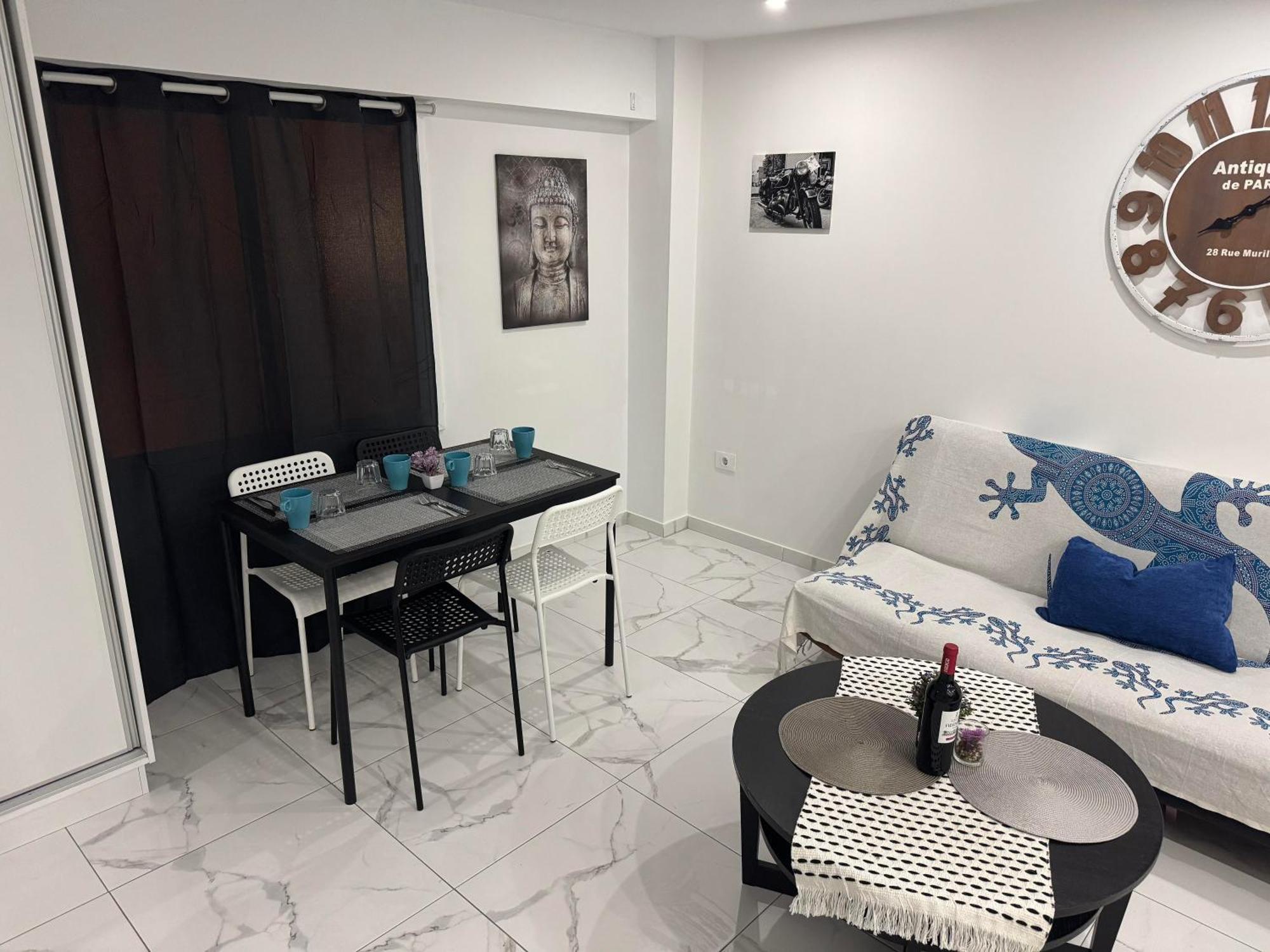 Heart Of Los Cristianos Modern Apartment Close To The Sea In Tenerife Exterior photo